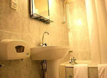 Hotel Leonard De Vinci Ii